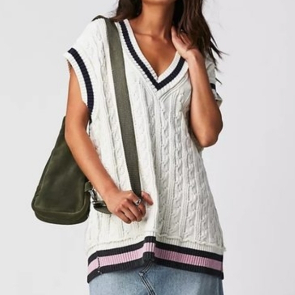 We The Free Sweaters - We The Free White Home Game Vest Cable Knit Oversized Sweater Vest Medium